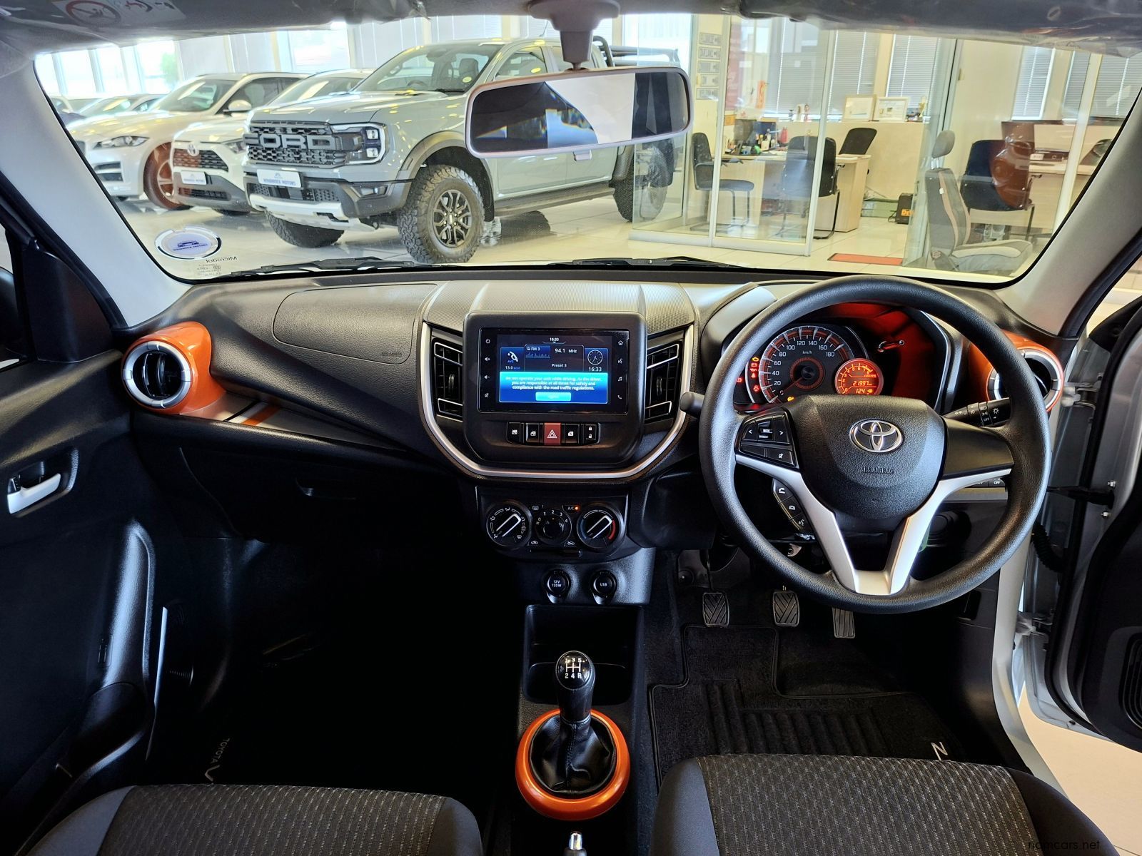 2024 Toyota Vitz XR 1.0 X-Cite photo