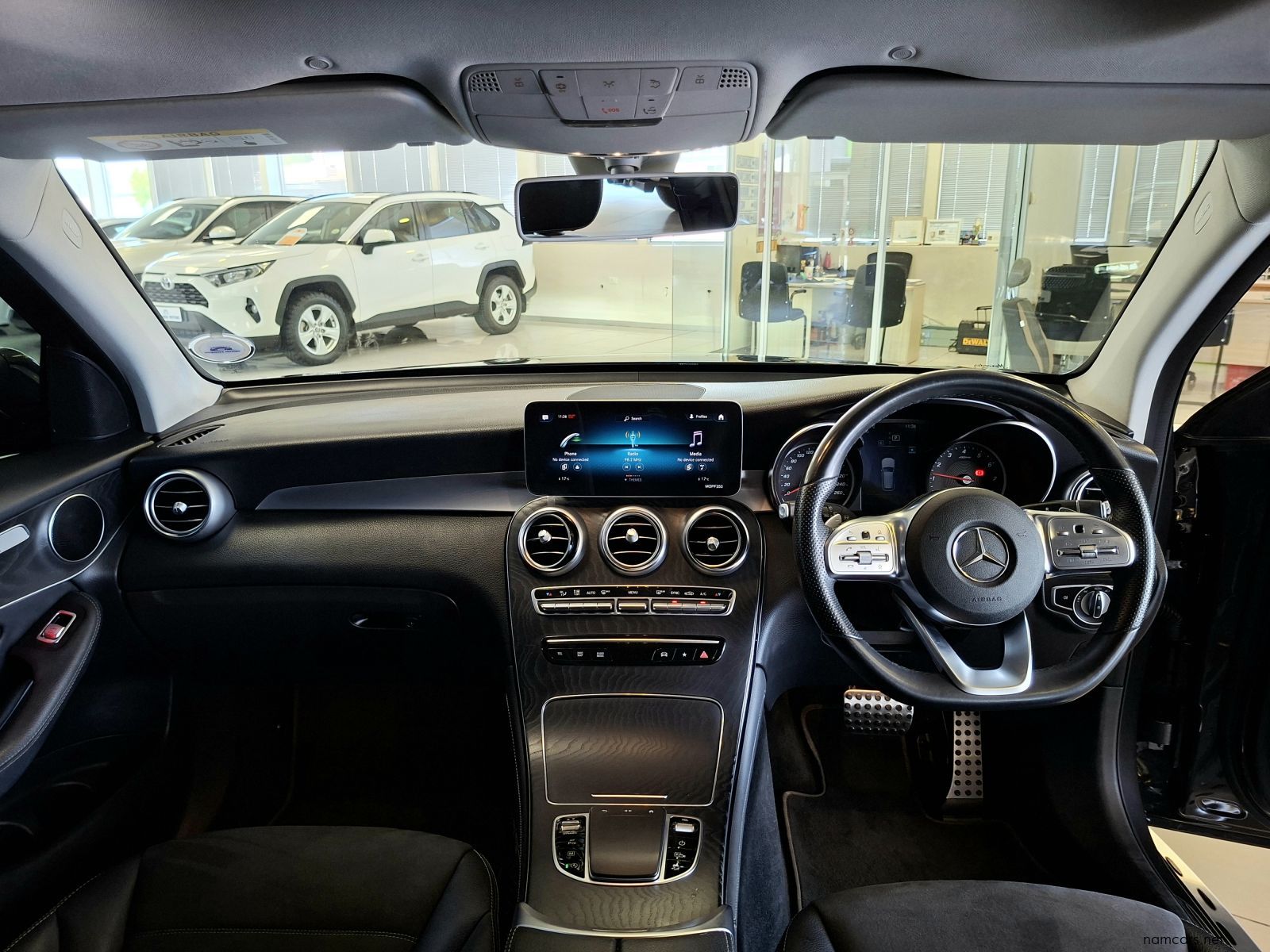 2020 Mercedes-Benz GLC 300 AMG Line 4Matic Automatic photo