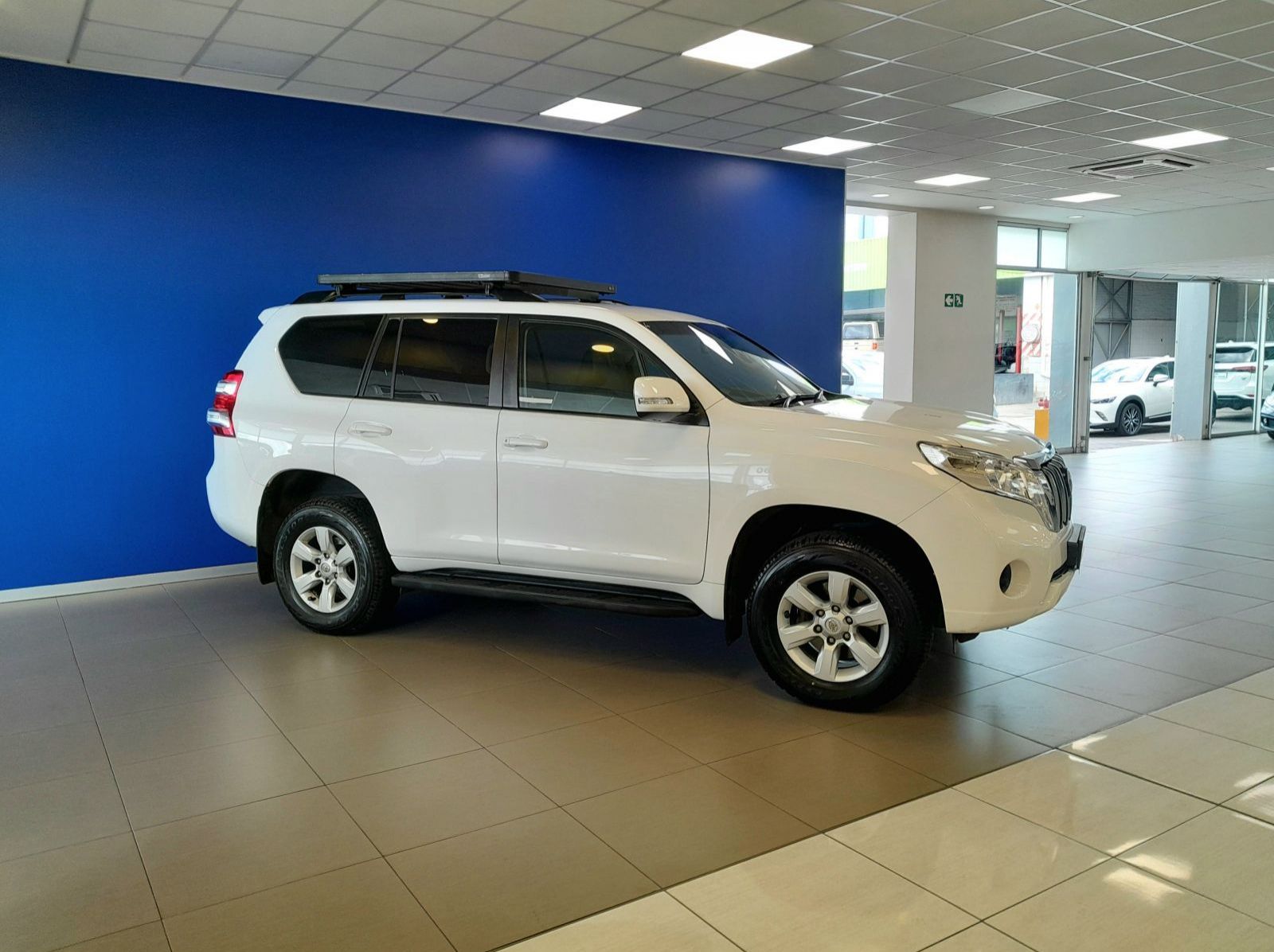 2016 Toyota Prado TX 3.0 TDI Automatic pictures