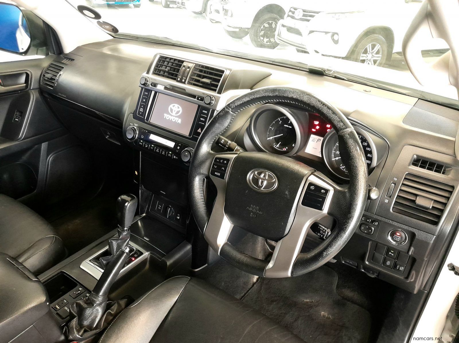 2016 Toyota Prado TX 3.0 TDI Automatic pictures