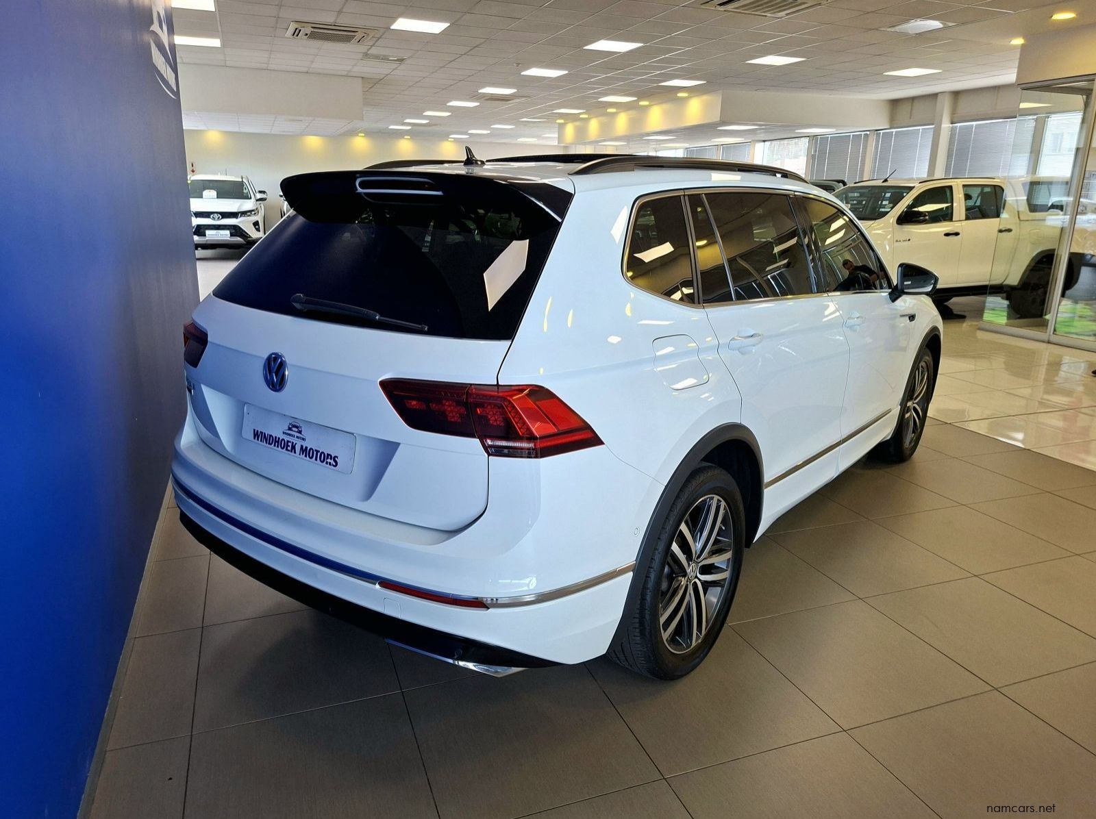 2021 Volkswagen Tiguan Allspace 1.4 TSI R-Line DSG pictures
