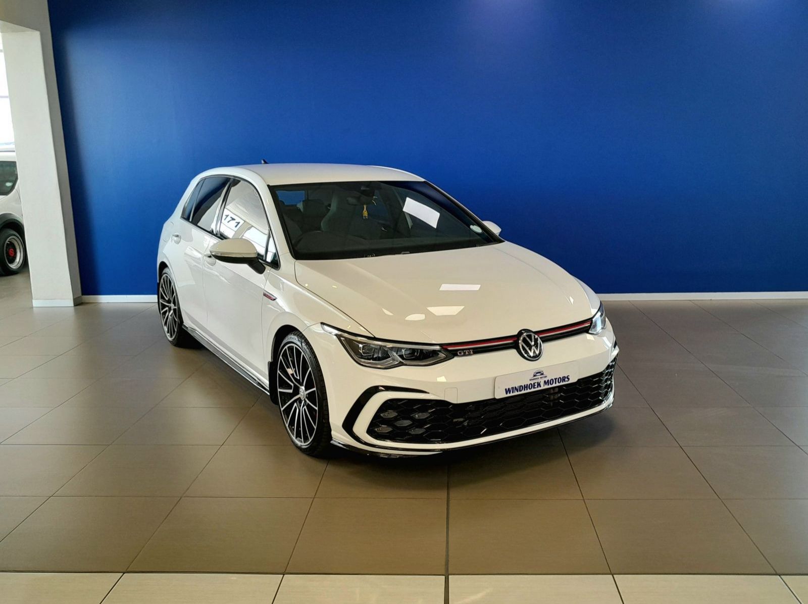 2023 Volkswagen Golf 8 GTI 2.0 TSI DSG 180KW pictures