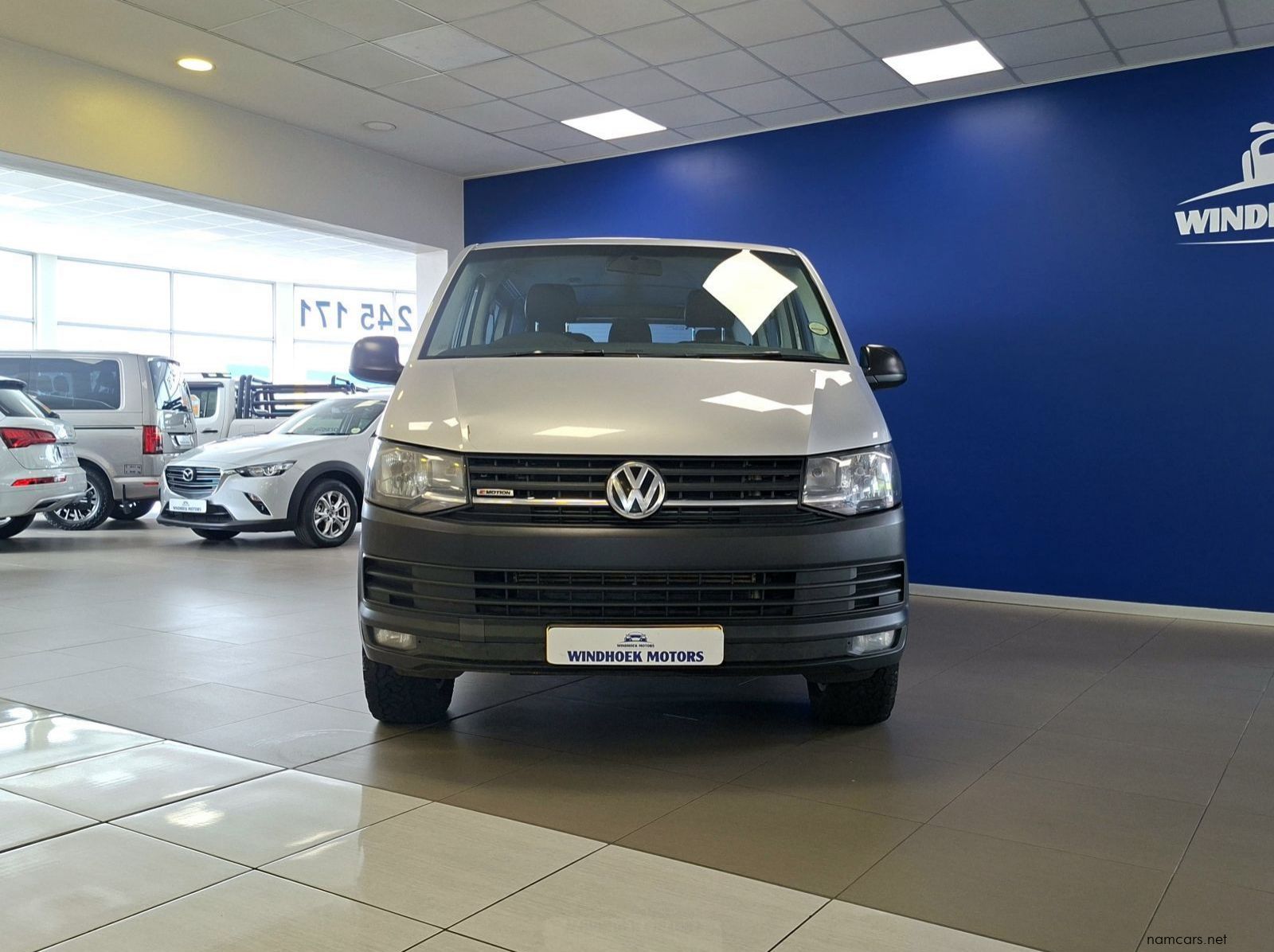 2016 Volkswagen T6 Crew Bus 2.0 Bi-TDI 132kw 4Motion DSG pictures