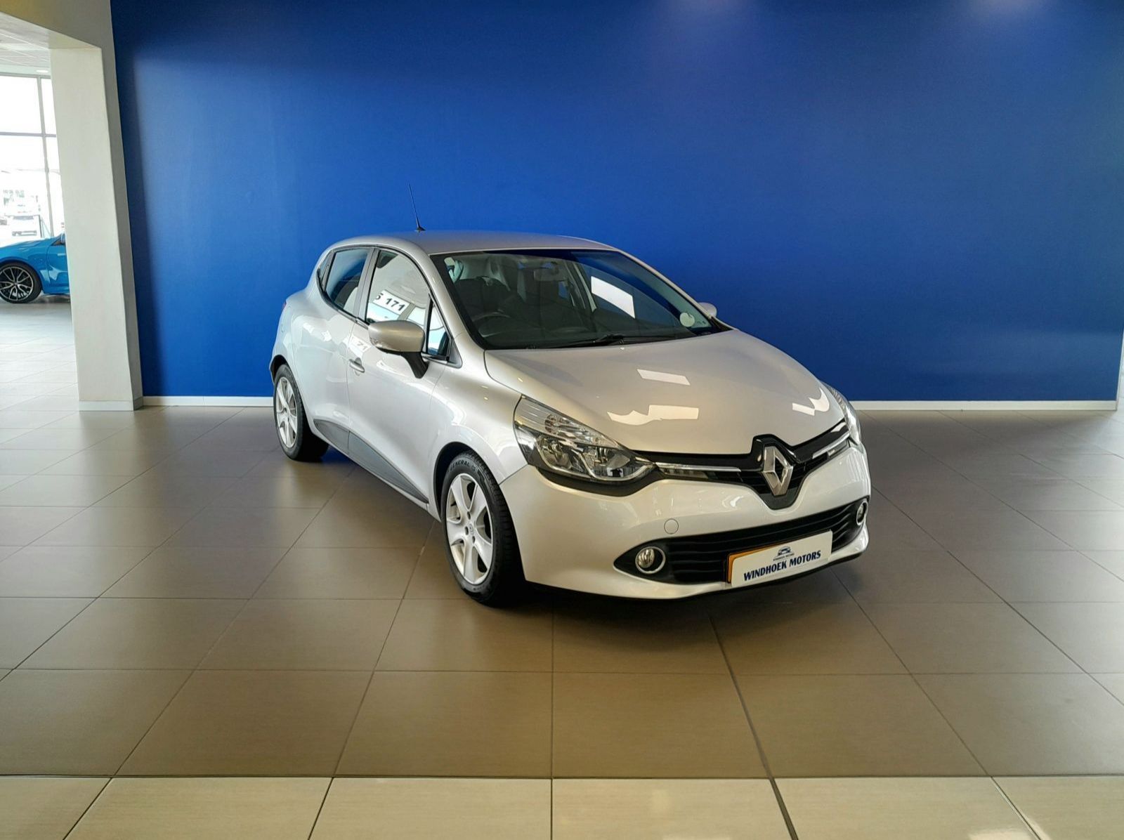 2015 Renault Clio 1.2T Expression pictures