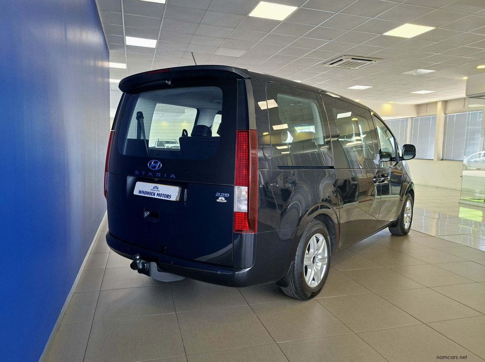 2022 Hyundai Staria 2.2D Executive Automatic 9 Seater pictures