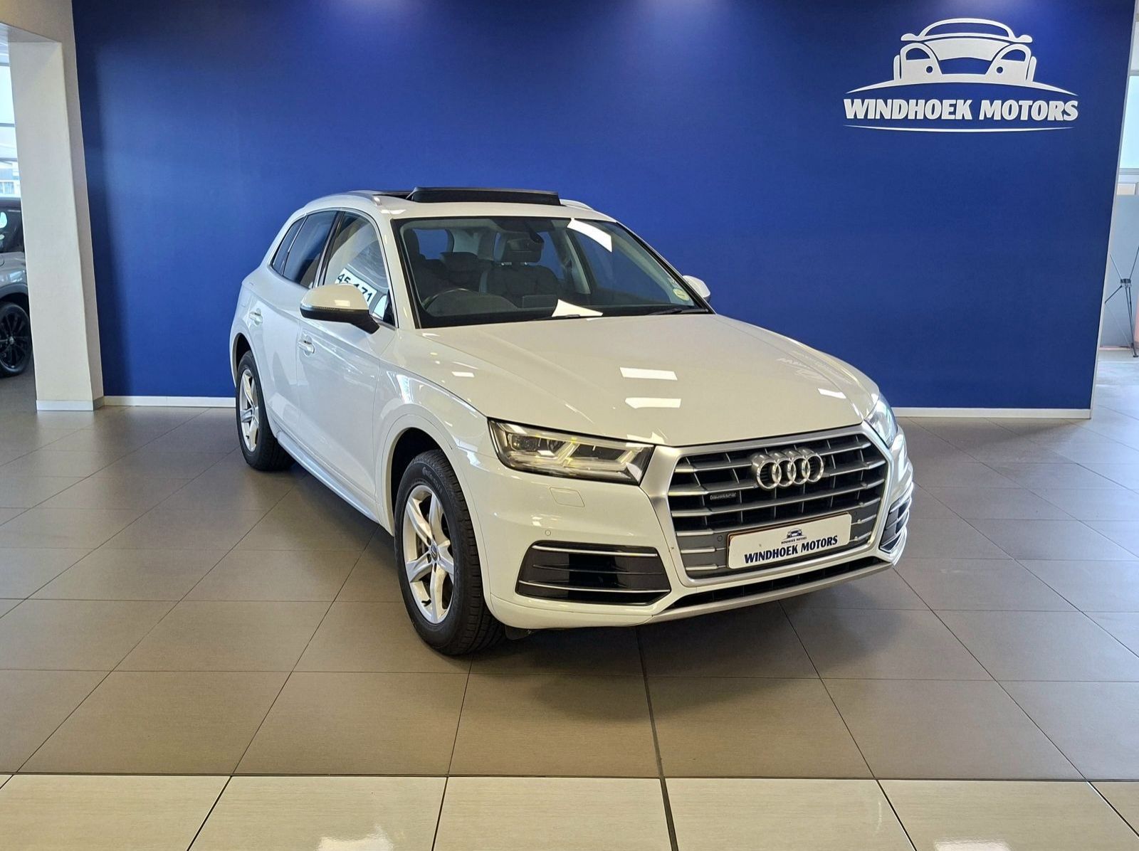 2019 Audi Q5 2.0 TDi Quattro S-Tronic Sport 40 TDI pictures