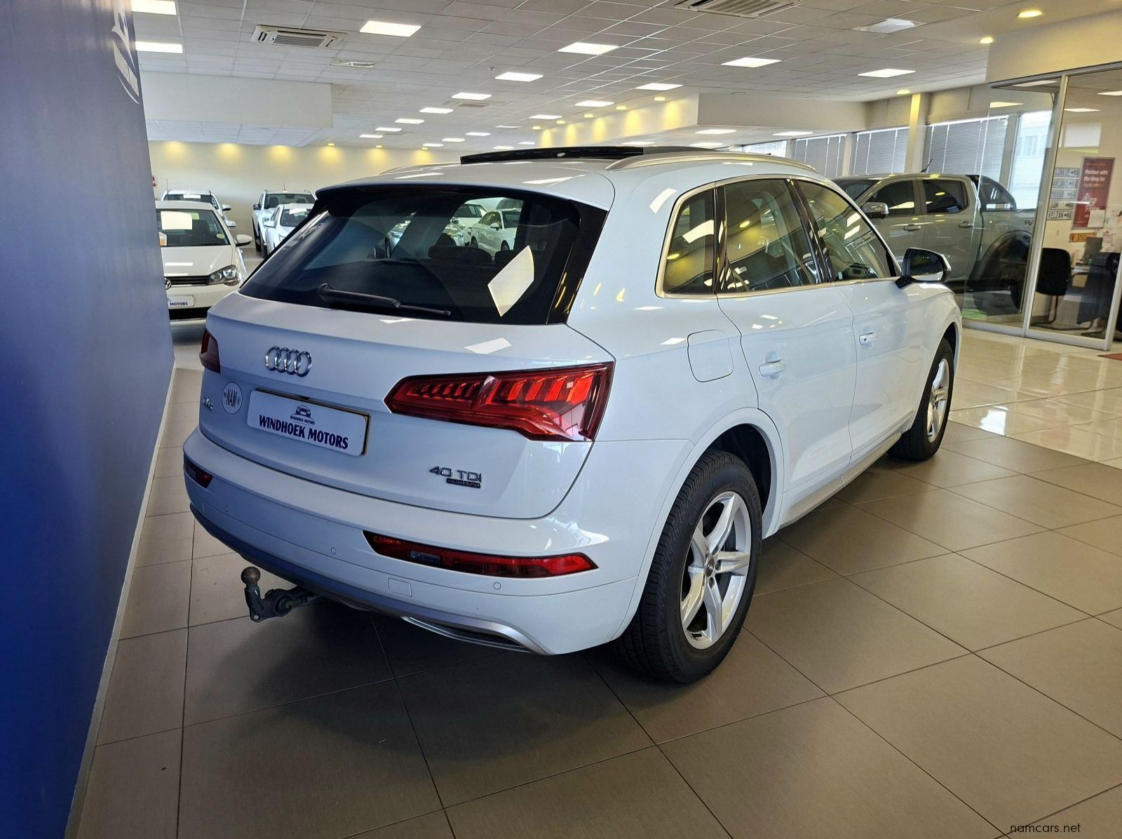 2019 Audi Q5 2.0 TDi Quattro S-Tronic Sport 40 TDI pictures