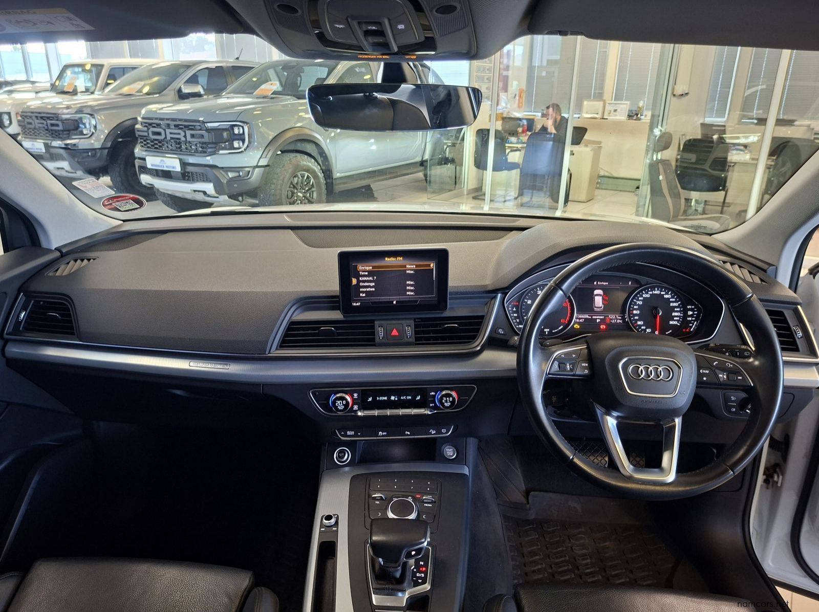 2019 Audi Q5 2.0 TDi Quattro S-Tronic Sport 40 TDI pictures