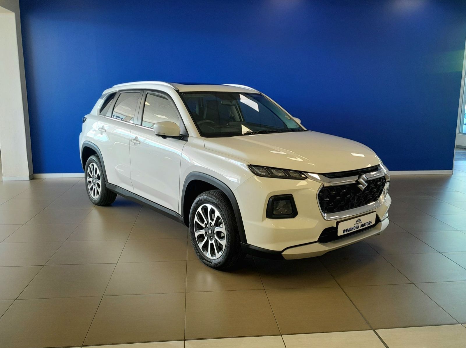 2024 Suzuki Grand Vitara 1.5 GLX Automatic pictures