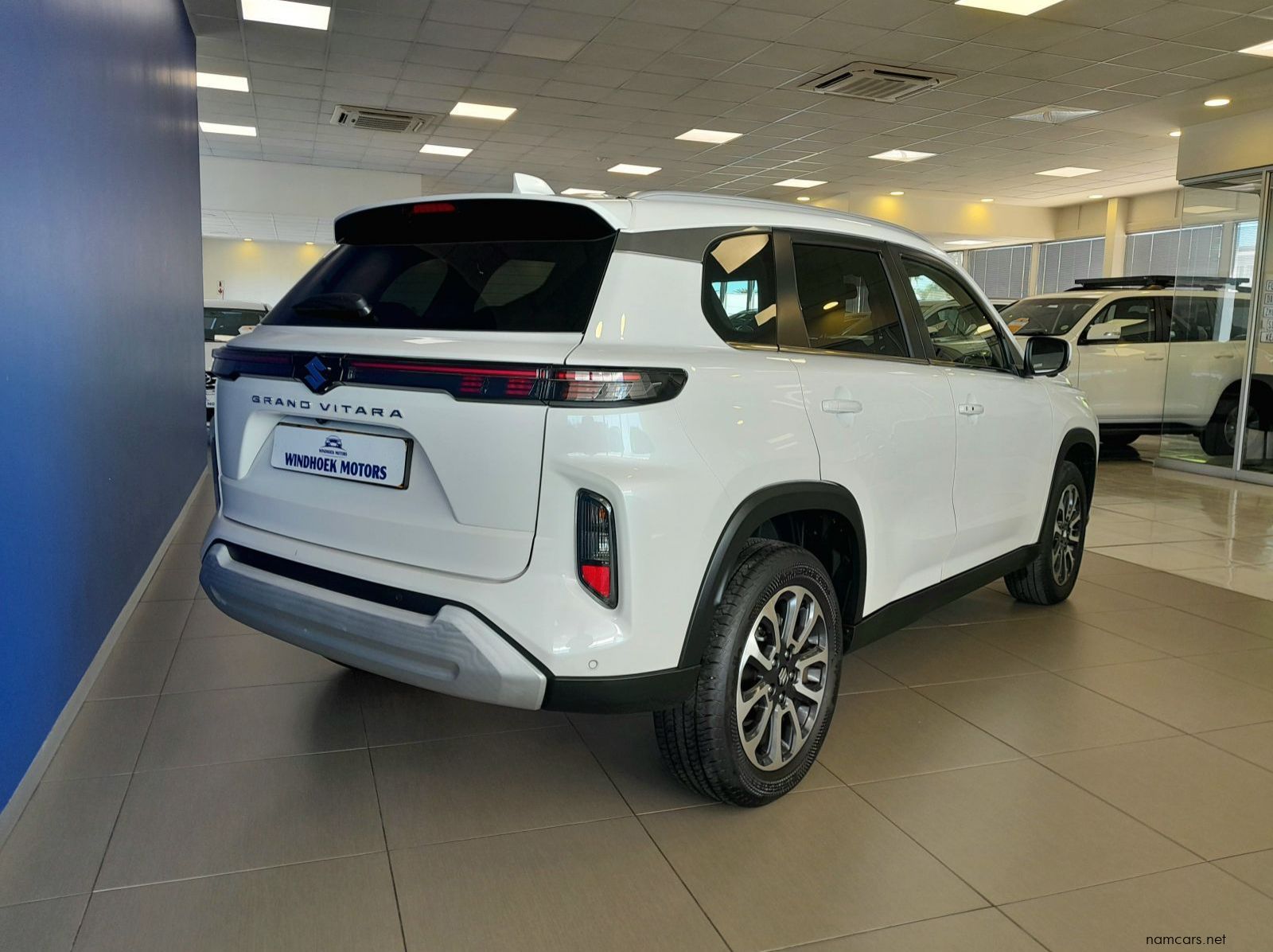 2024 Suzuki Grand Vitara 1.5 GLX Automatic pictures