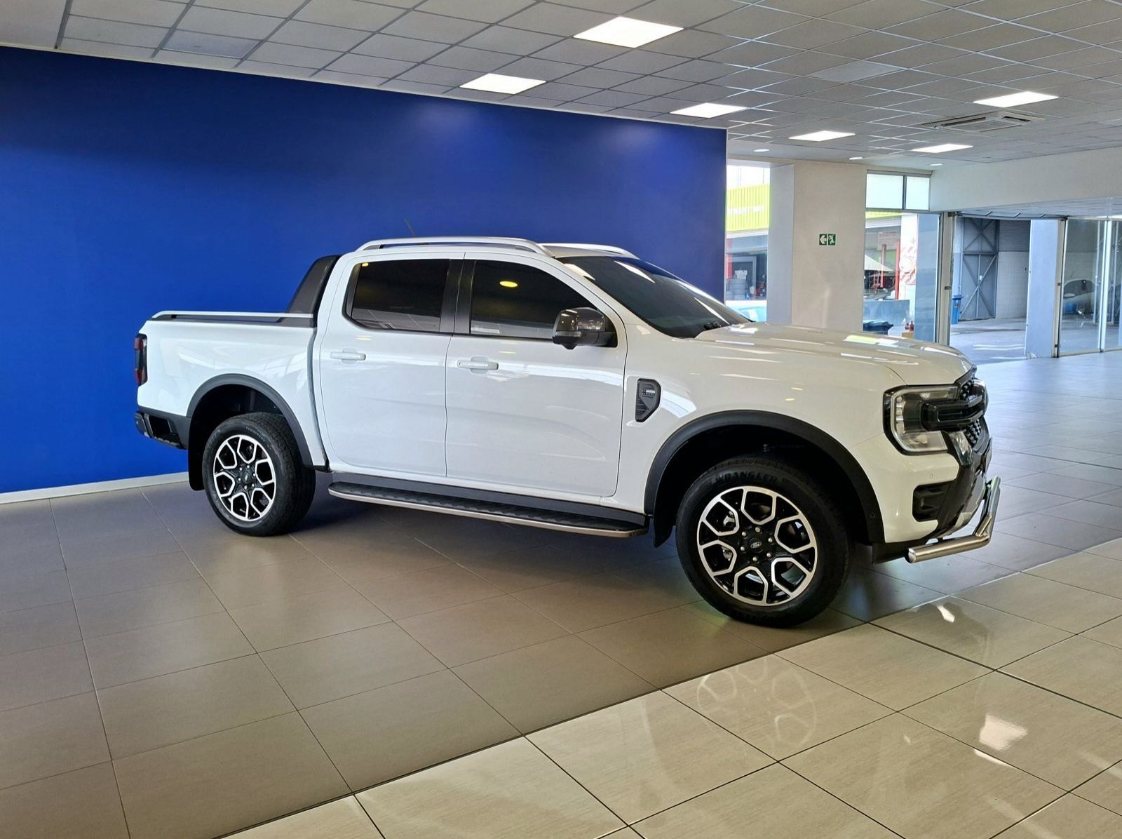 2024 Ford Ranger 2.0D Bi-Turbo Wildtrak 4x2 Automatic pictures