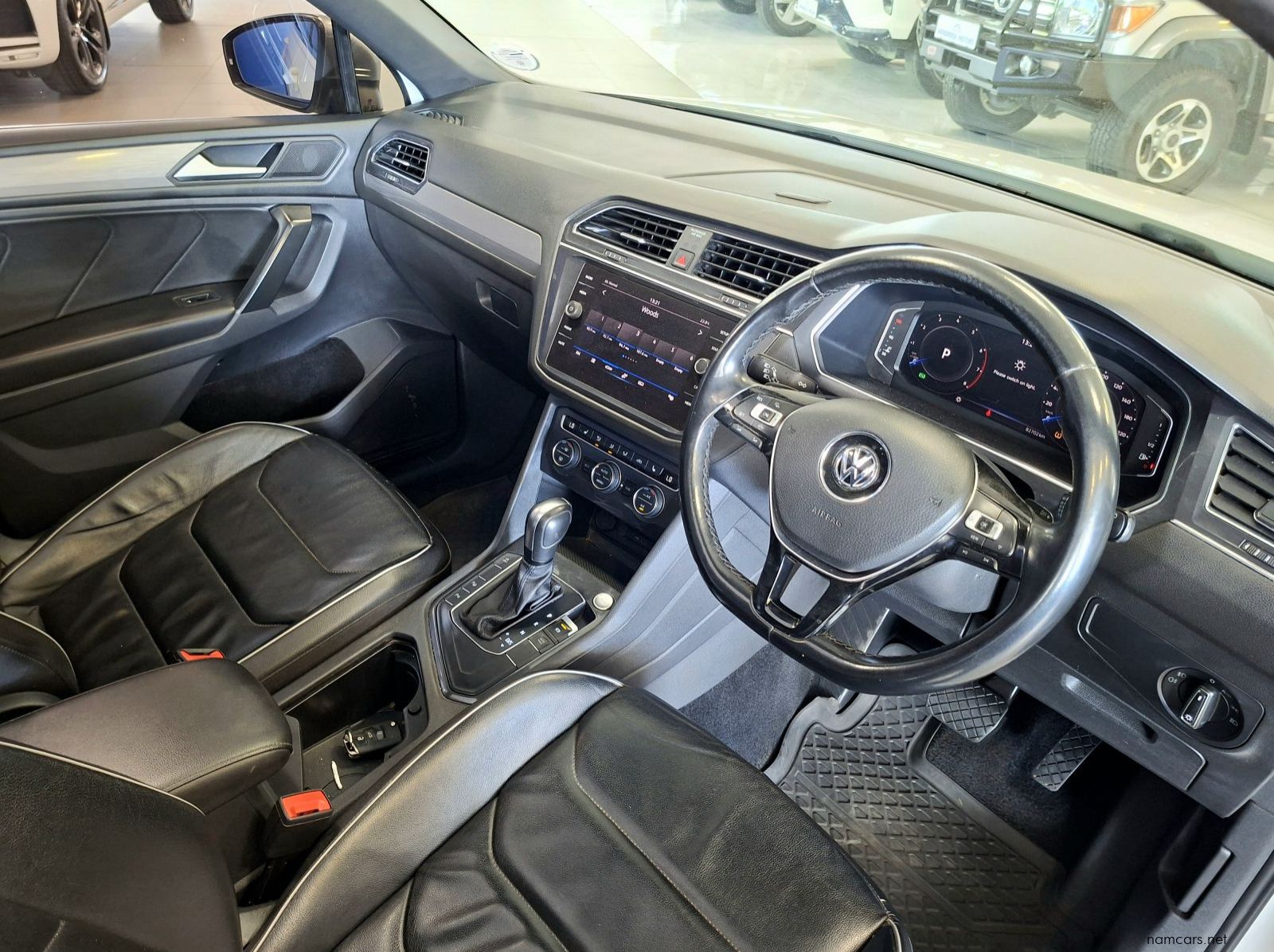 2021 Volkswagen Tiguan Allspace 1.4 TSI R-line DSG pictures