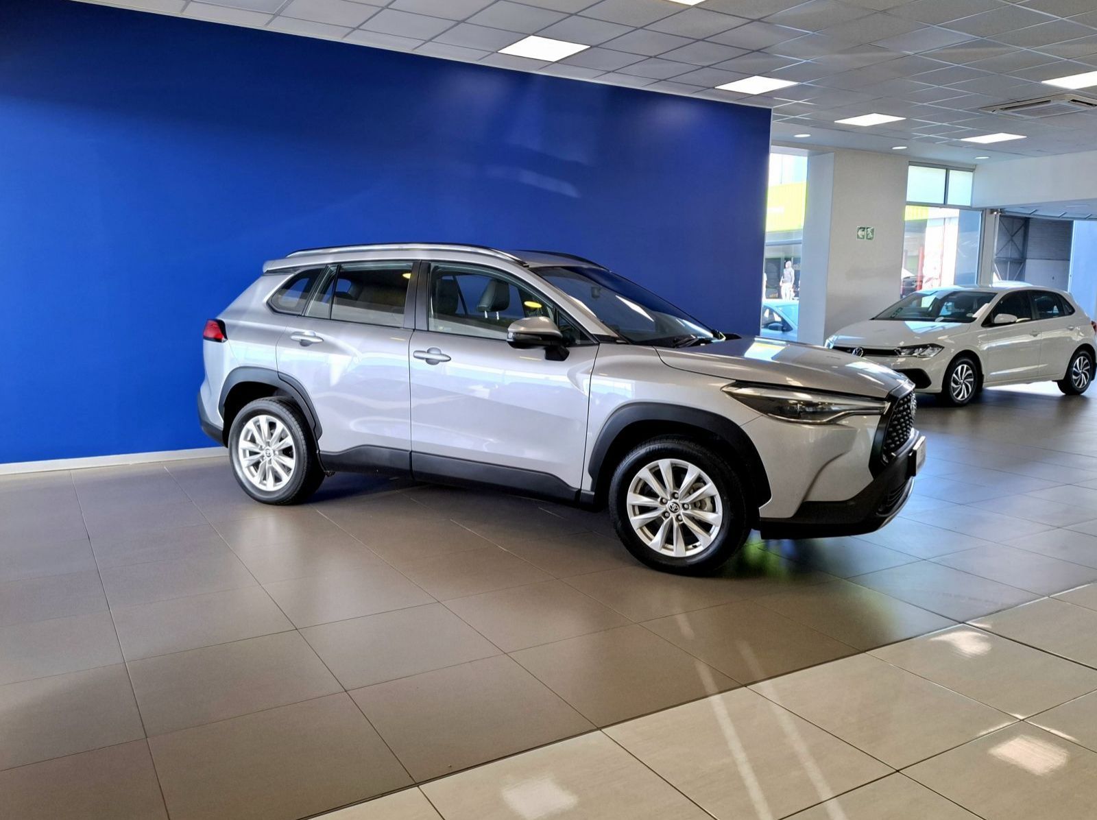 2024 Toyota Corolla Cross 1.8 XS Automatic pictures