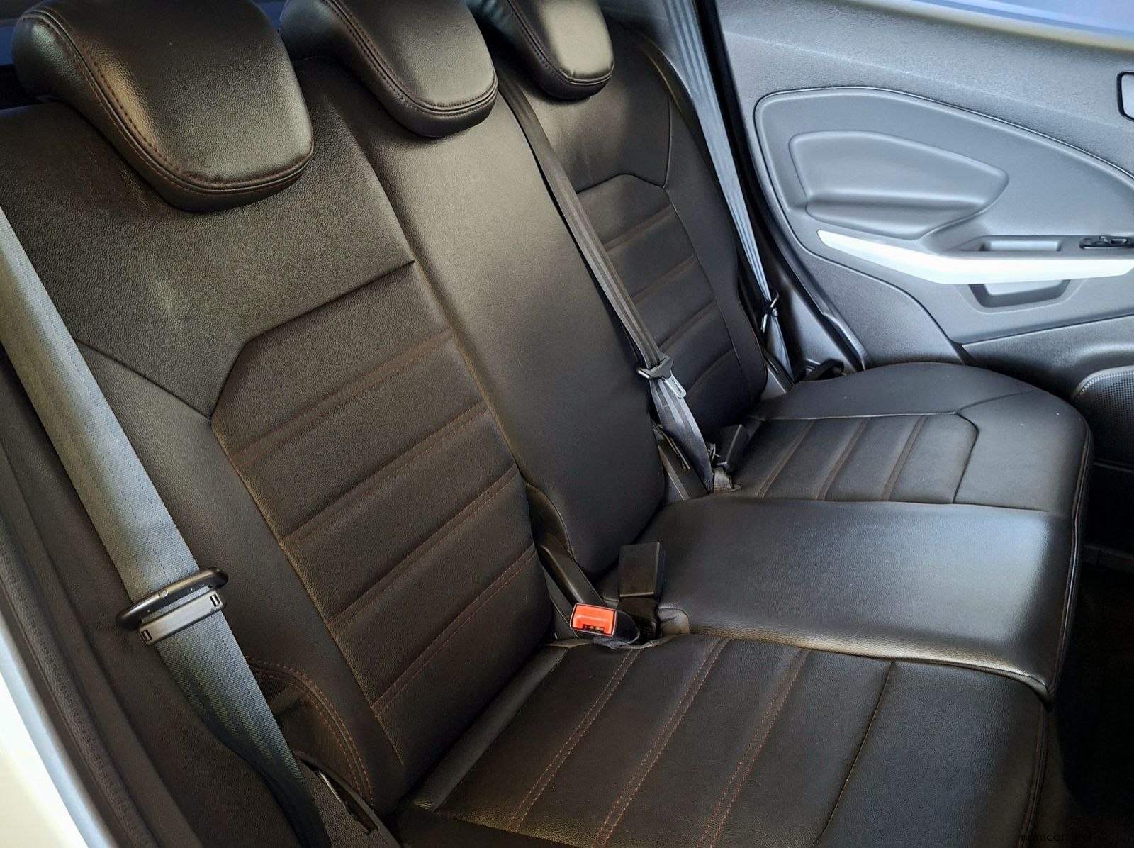 2017 Ford Ecosport 1.0 Ecoboost Titanium Manual pictures