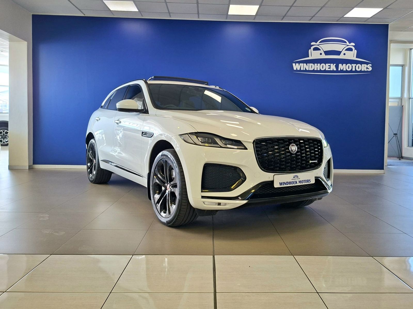 Used Jaguar F-Pace 2.0D SE R-Dynamic for sale in Windhoek, Namibia