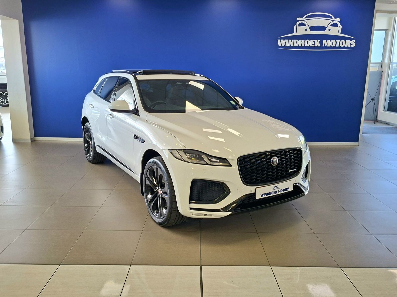 2022 Jaguar F-Pace 2.0D SE R-Dynamic pictures