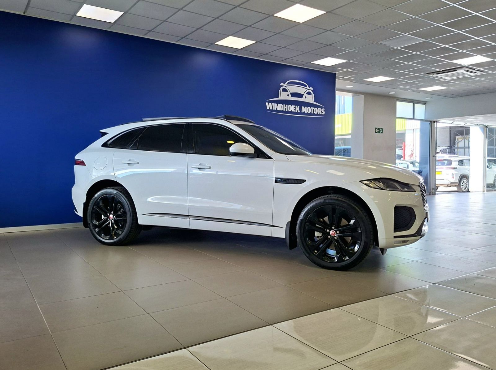 2022 Jaguar F-Pace 2.0D SE R-Dynamic pictures