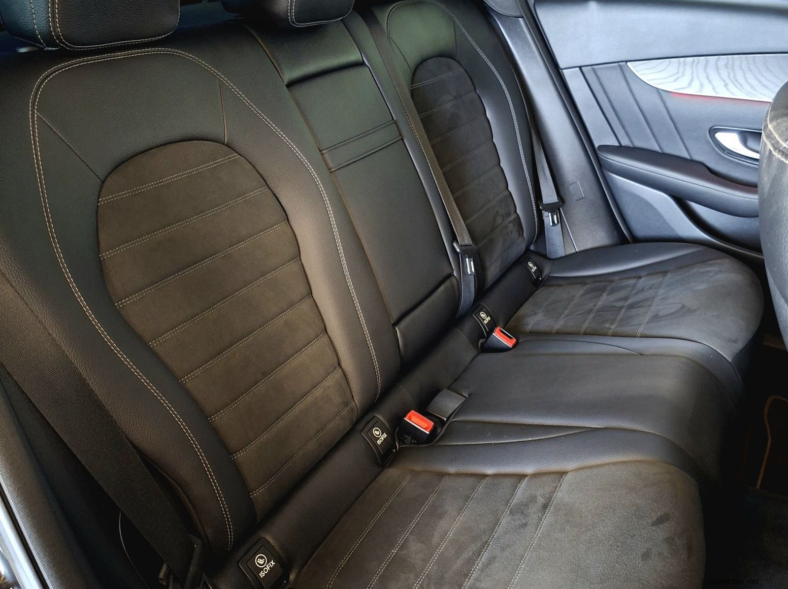 2020 Mercedes-Benz GLC 300 AMG Line 4Matic Automatic pictures