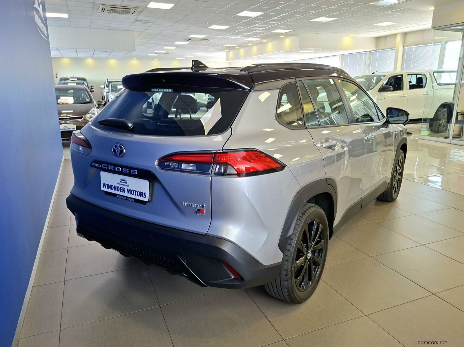 2024 Toyota Corolla Cross 1.8 GR-S Hybrid pictures