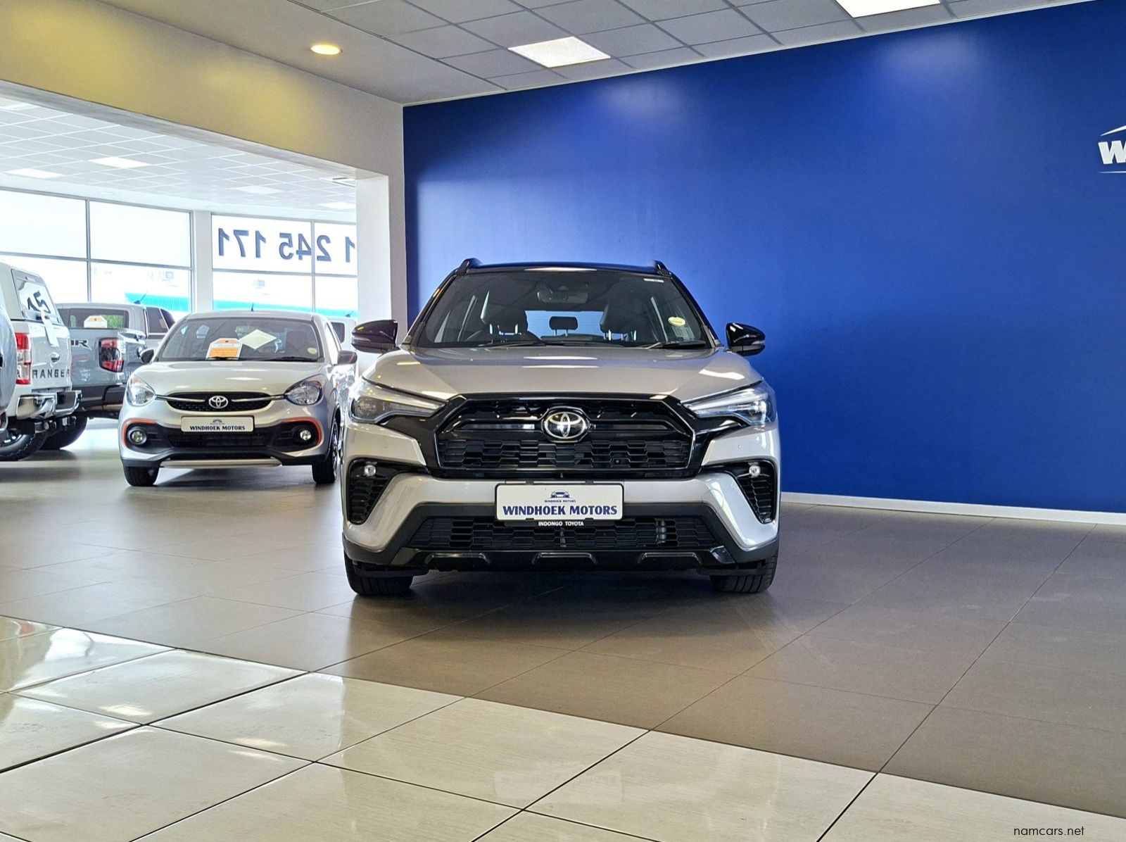 2024 Toyota Corolla Cross 1.8 GR-S Hybrid pictures