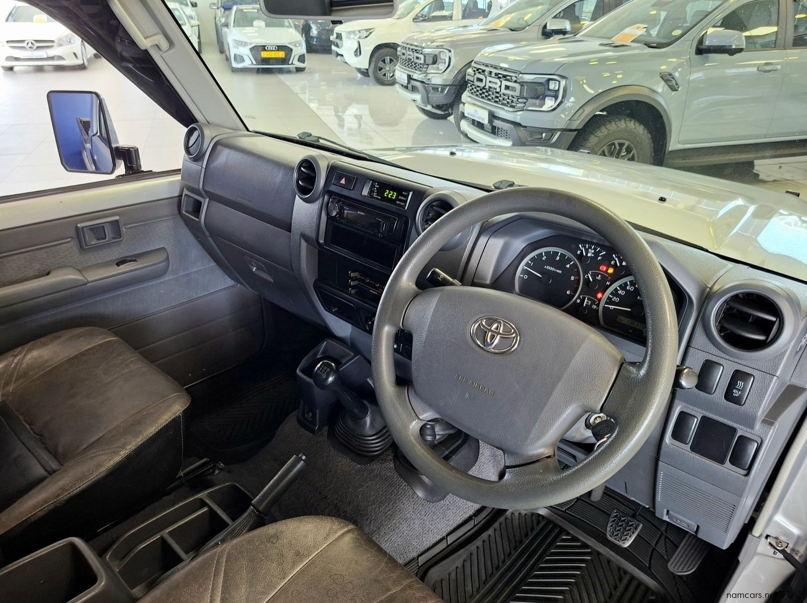 2021 Toyota Landcruiser 79 4.5D V8 Single Cab pictures