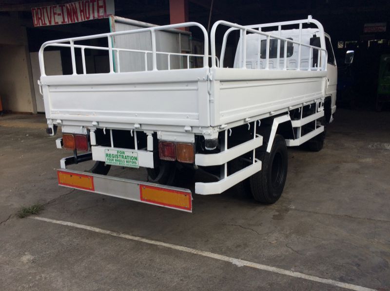 2020 Isuzu Isuzu ELF 4BE1 Engine. High Deck. 6 Studs. 4x4 4wd. pictures