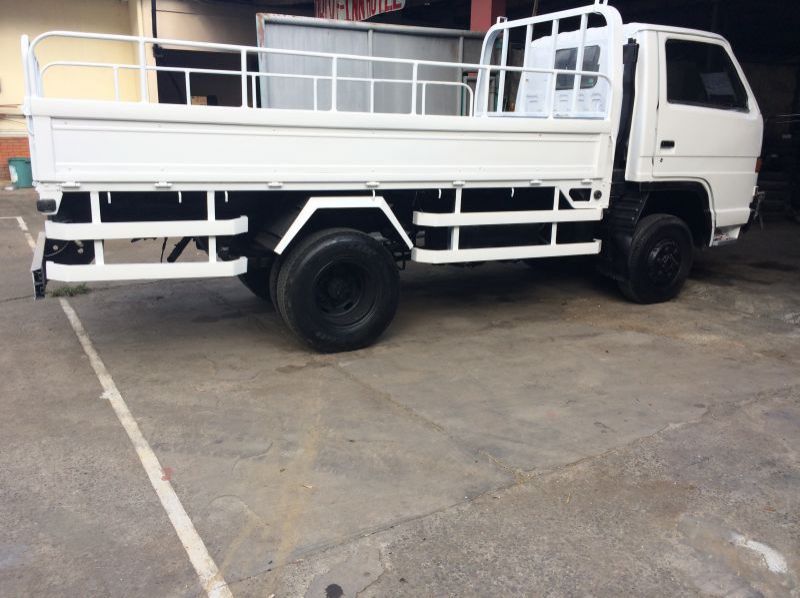 2020 Isuzu Isuzu ELF 4BE1 Engine. High Deck. 6 Studs. 4x4 4wd. pictures