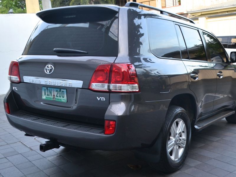 2009 Toyota LandCruiser VX200 photo
