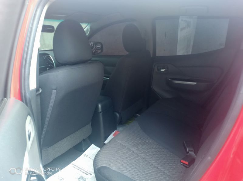 2015 Mitsubishi Strada gls pictures