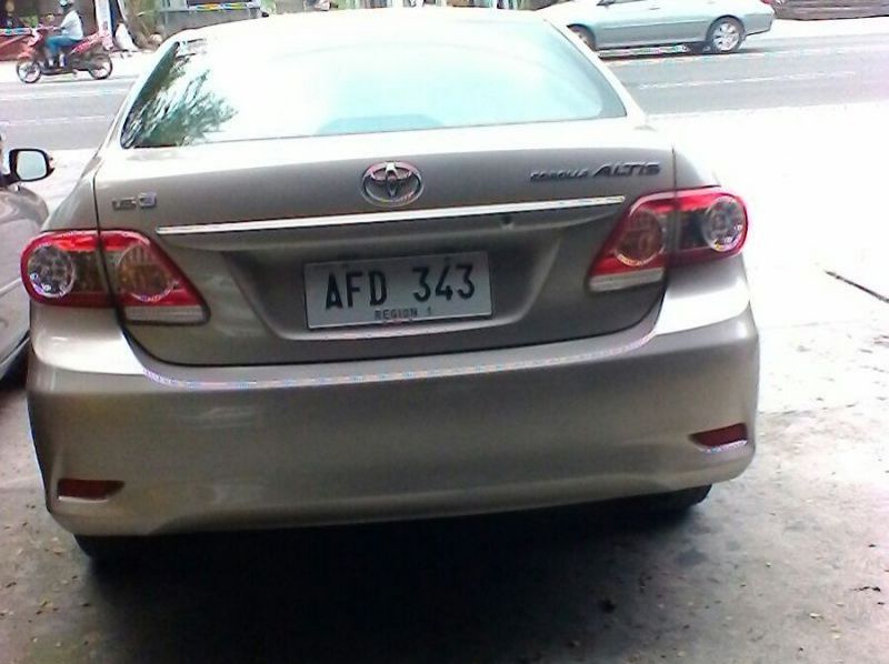 2012 Toyota altis pictures