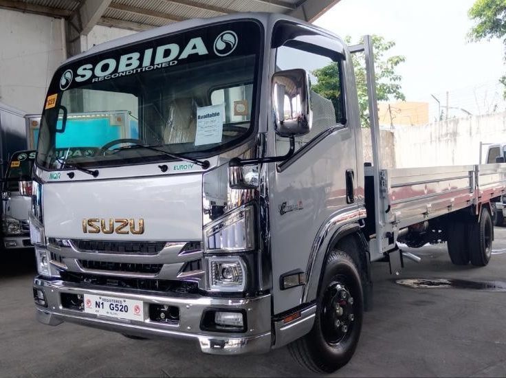 Used Isuzu N Series NQR Elf Dropside with centerpost  for sale in Manila, NCR