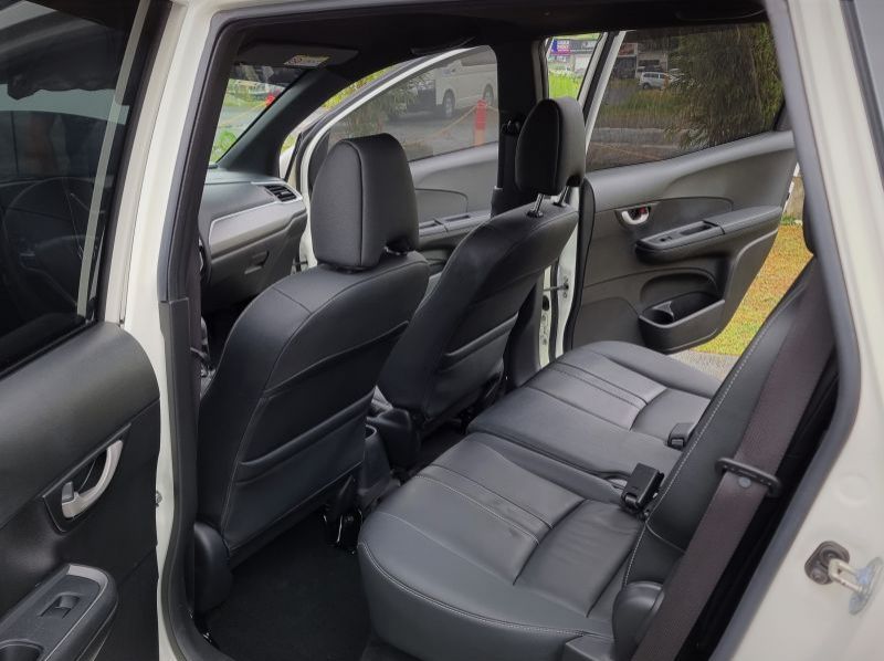 2018 Honda BR-V 1.5V CVT pictures