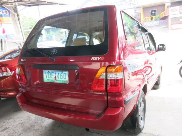 2005 Toyota Revo pictures