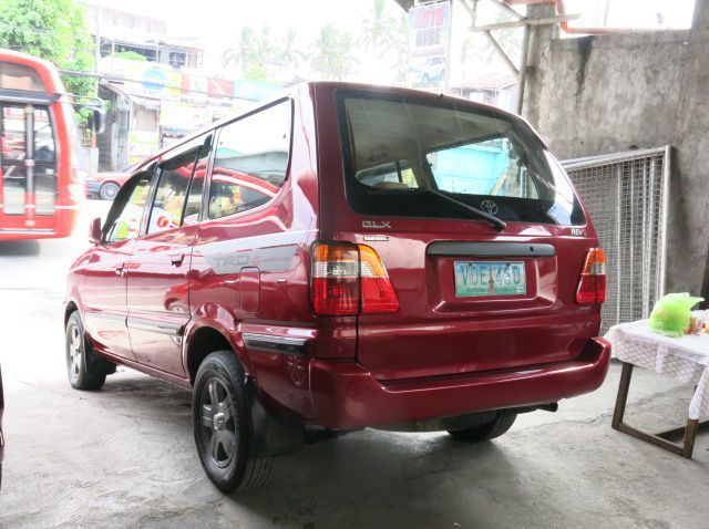 2005 Toyota Revo pictures