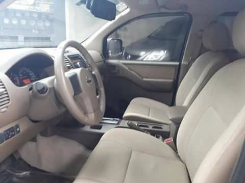 2013 Nissan Navara pictures