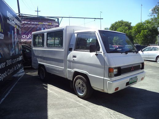 Automobilico L300  : Find Specs, Price Lists & Reviews.