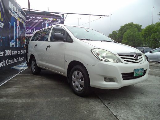 2009 Toyota Innova J for sale | 53 242 Km | Manual transmission ...