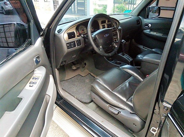 2006 Ford Everest pictures