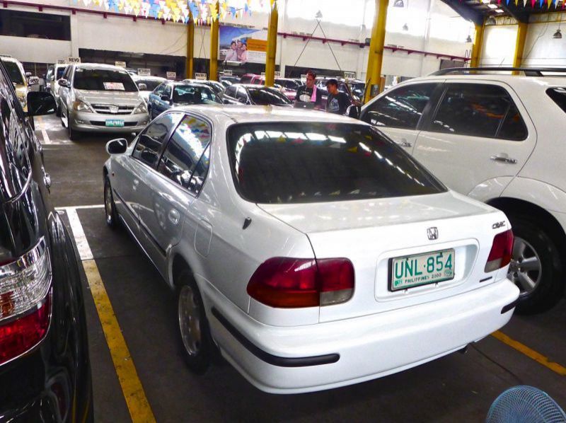 1997 Honda Civic SIR pictures