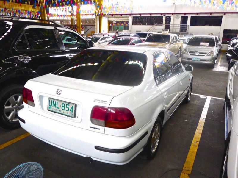 1997 Honda Civic SIR pictures