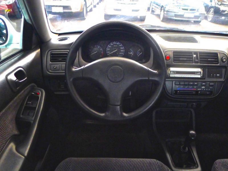 1997 Honda Civic SIR pictures