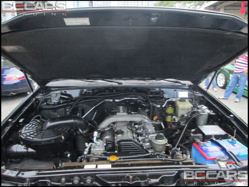 2000 Toyota Land Cruiser 100 photo