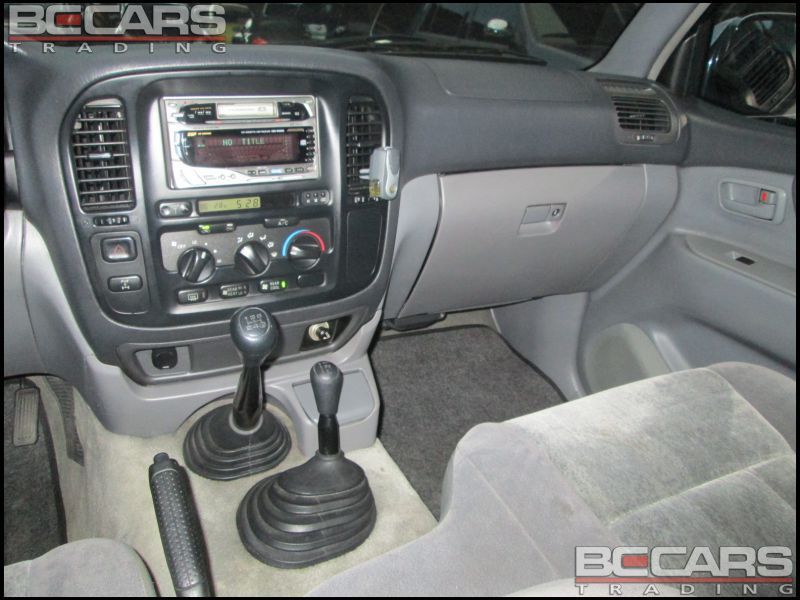 2000 Toyota Land Cruiser 100 photo