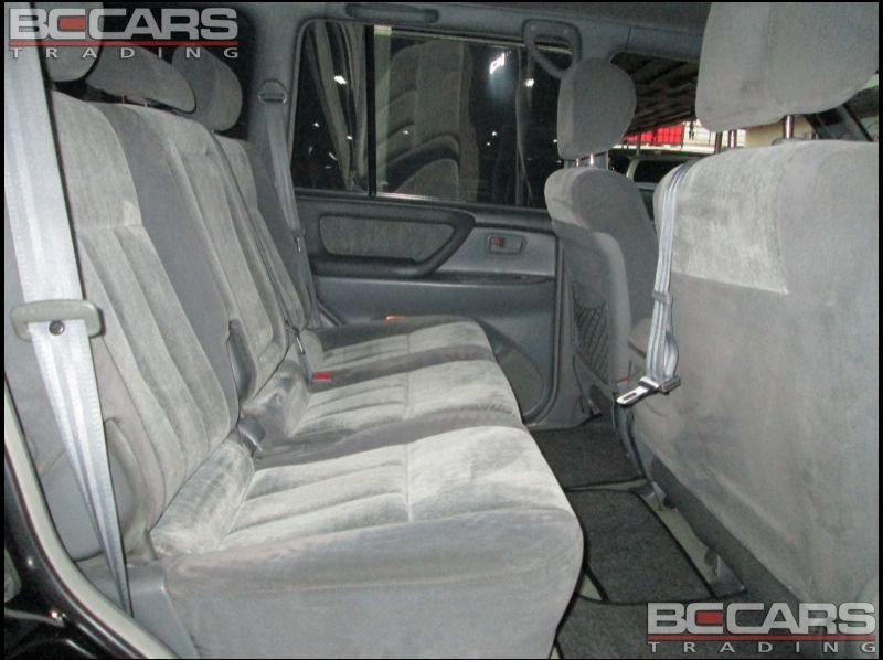 2000 Toyota Land Cruiser 100 pictures