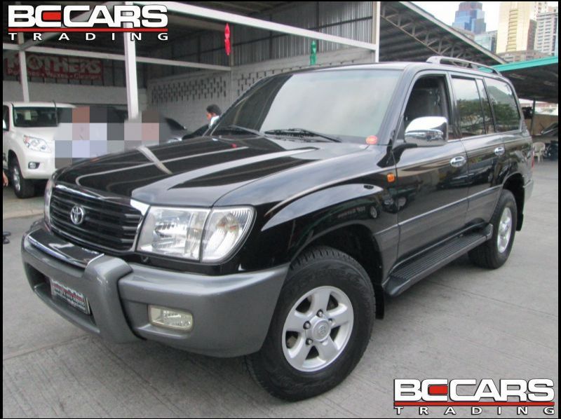 2000 Toyota Land Cruiser 100 pictures