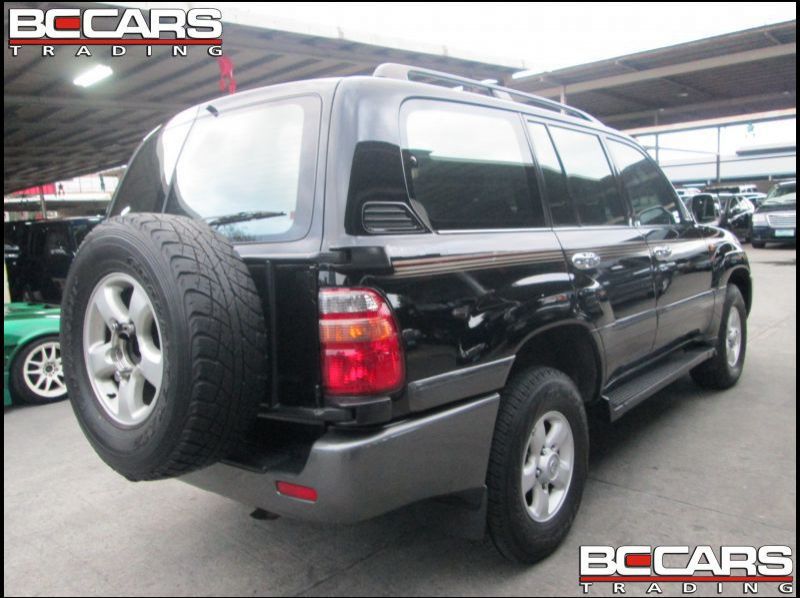 2000 Toyota Land Cruiser 100 pictures