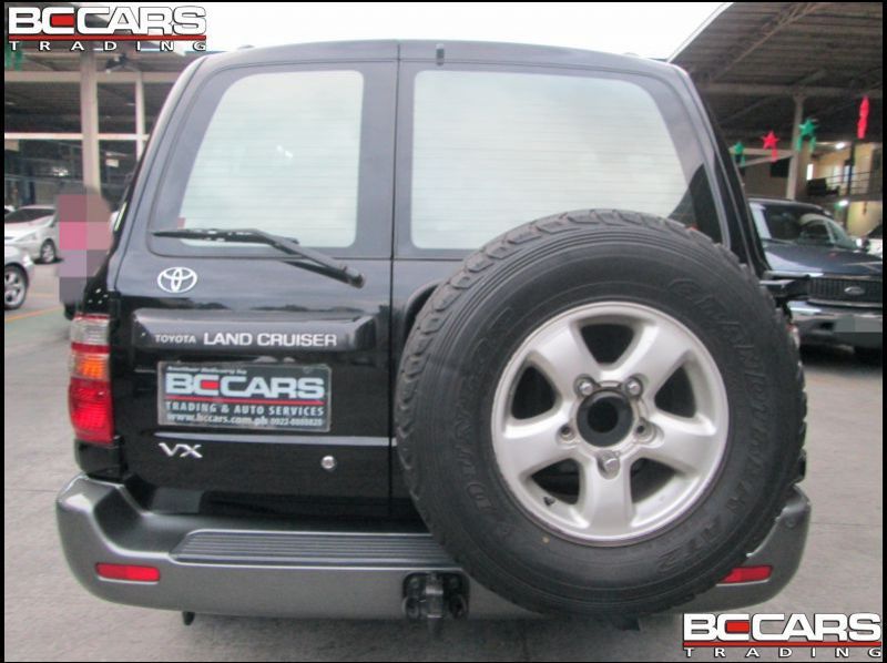 2000 Toyota Land Cruiser 100 pictures