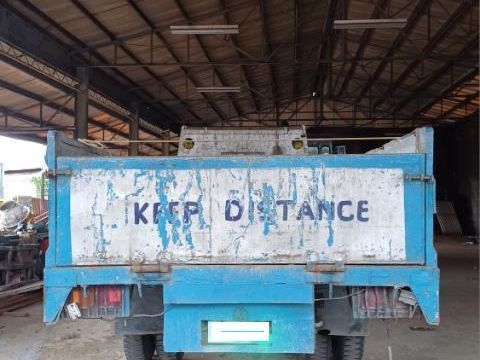 1984 Mitsubishi Fuso Truck Dropside photo