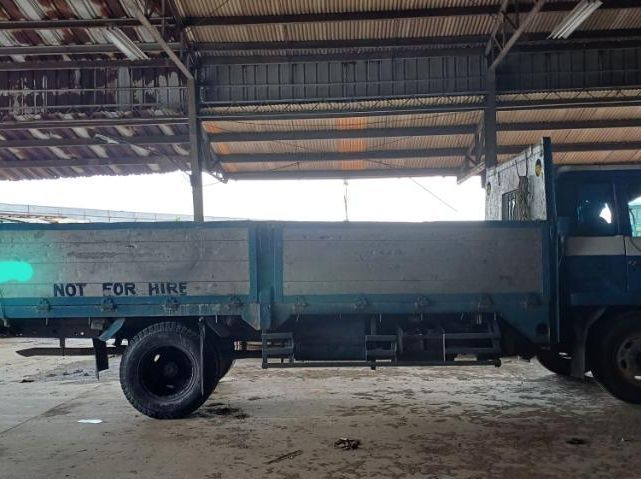 1984 Mitsubishi Fuso Truck Dropside pictures