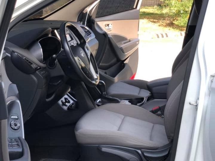 2015 Hyundai Santa Fe pictures